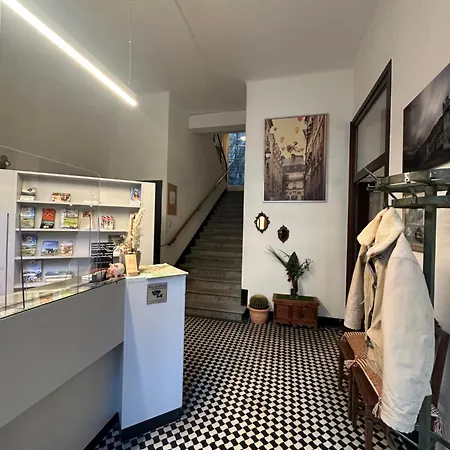فندق Croce Federale 3*