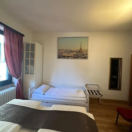 Croce Federale 3* بيلينزونا