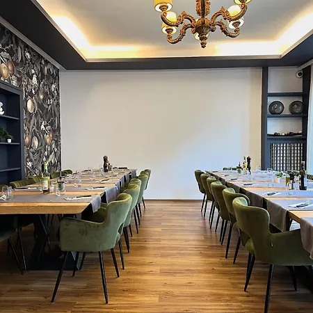 Croce Federale Hotel Bellinzona